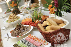 希尔顿酒店商务宴会自助餐