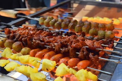 中升集团奔驰6周年庆