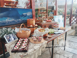 户外西式婚礼自助餐